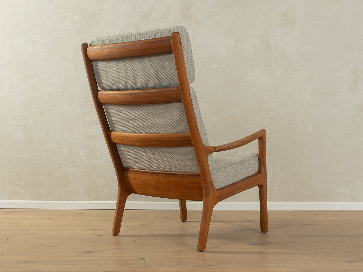 SENATOR Sessel mit Hocker, Ole Wanscher - Mid Century Friends - Vintage - Retro - Mid Century