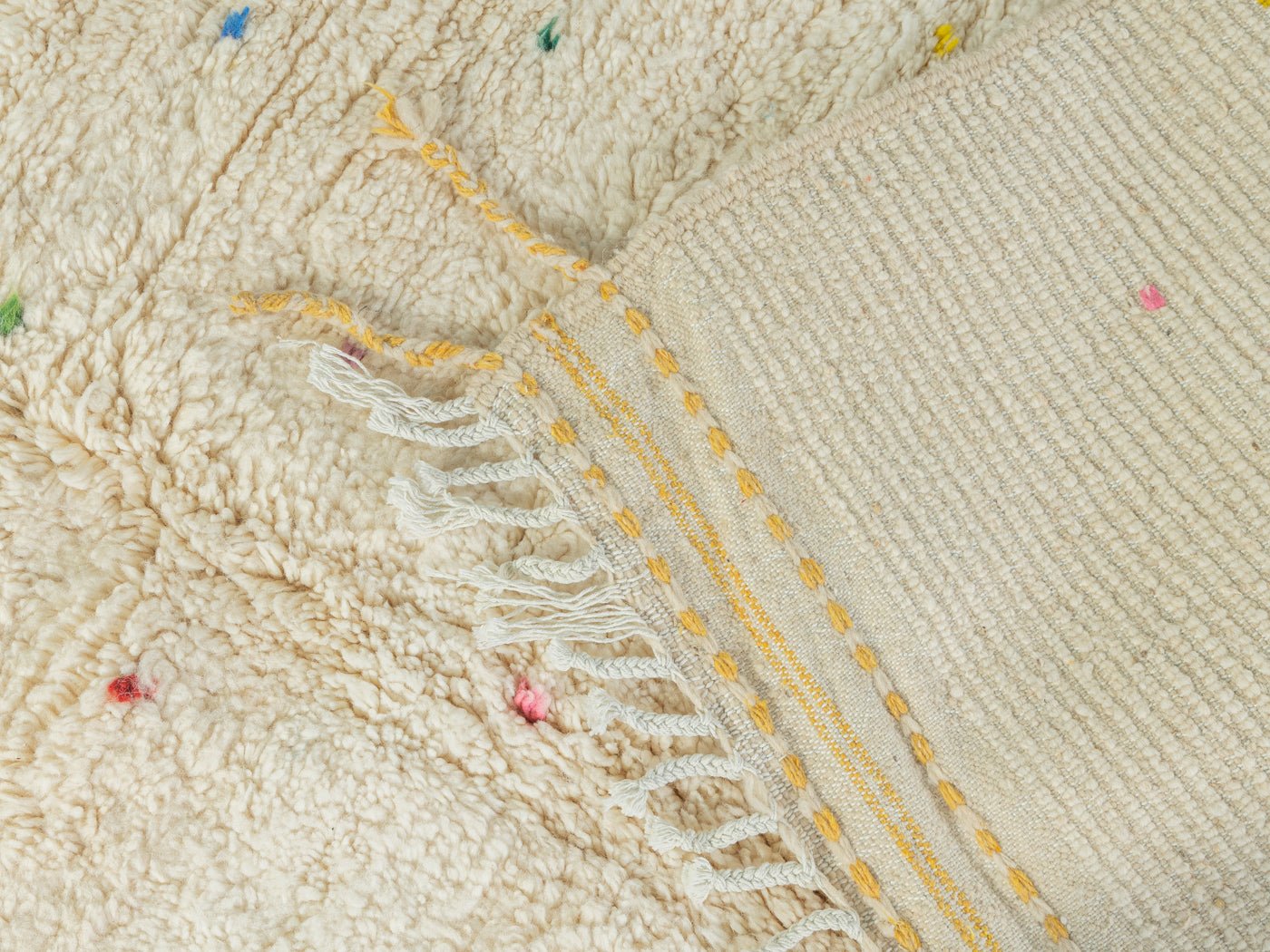 Tiny Polka Dots, Berber Teppich, 165 x 256 - Mid Century Friends - Vintage - Retro - Mid Century