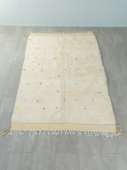 Tiny Polka Dots, Berber Teppich, 165 x 256 - Mid Century Friends - Vintage - Retro - Mid Century