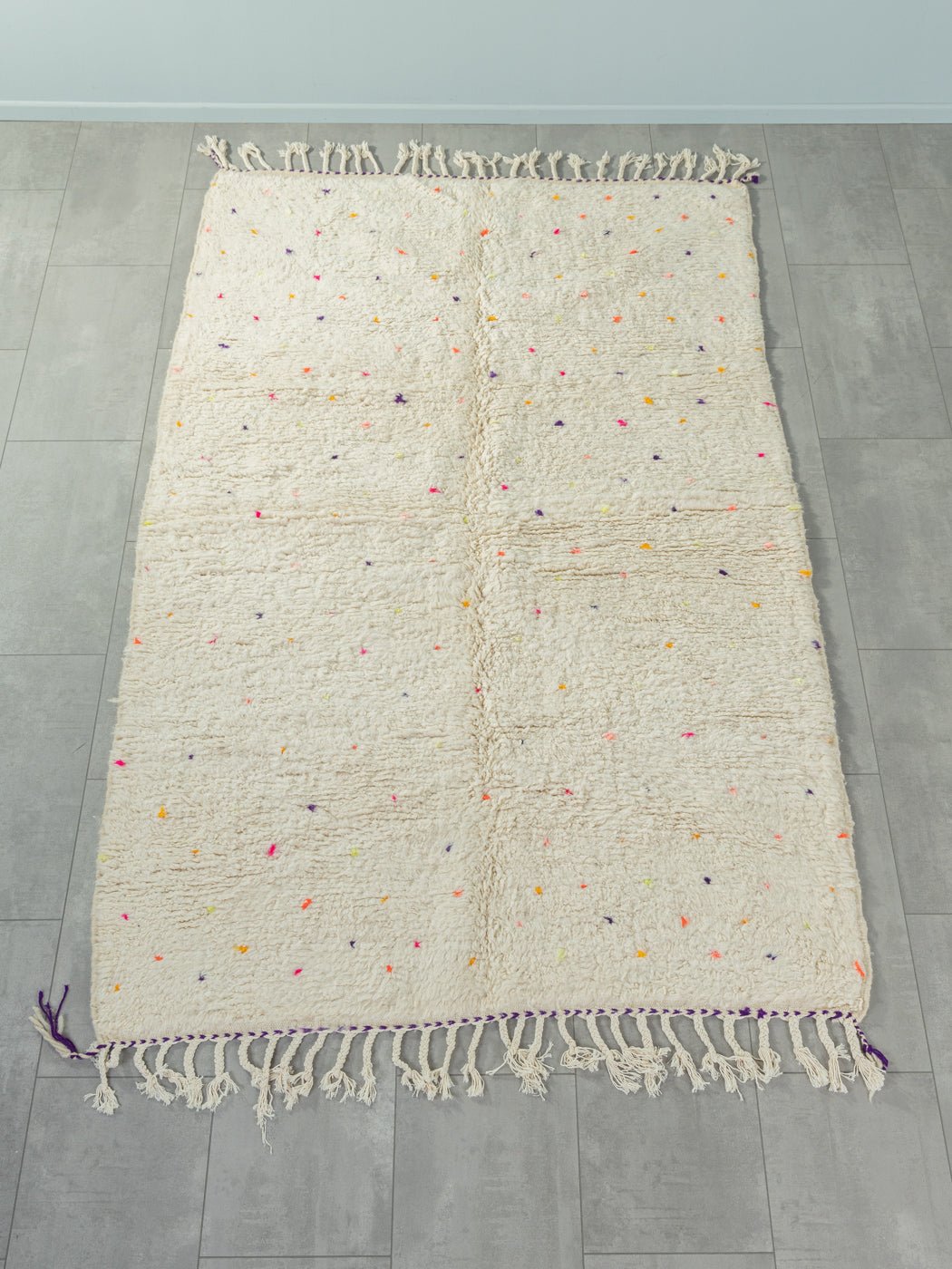 Tiny Polka Dots II, Berber Teppich, 150 x 250 - Mid Century Friends - Vintage - Retro - Mid Century