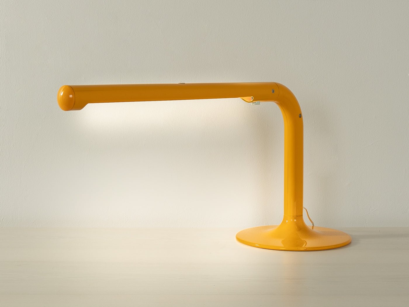 TUBE Schreibtischlampe, Ander Pehrson, Ateljé Lyktan - Mid Century Friends - Vintage - Retro - Mid Century